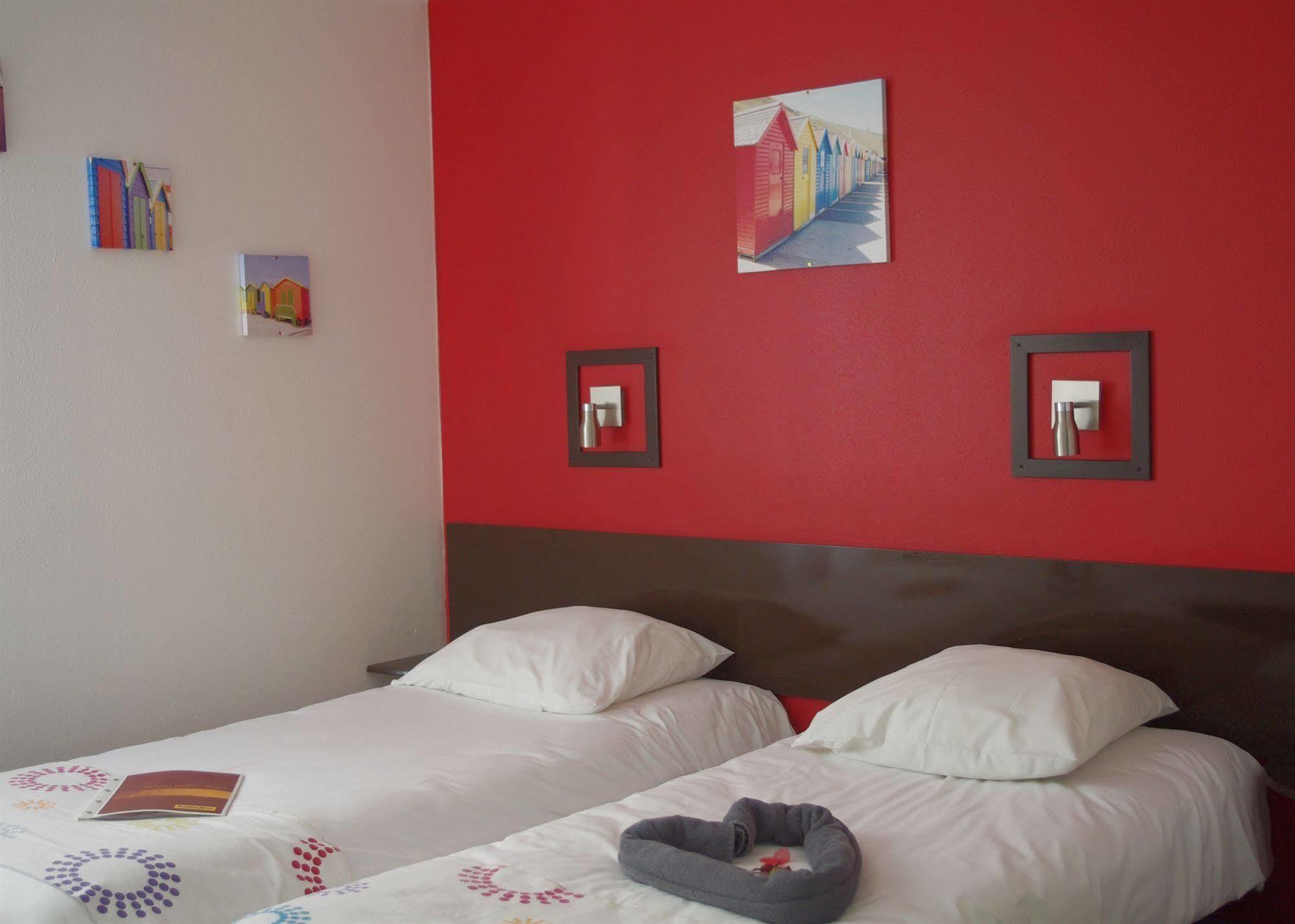 Kyriad Direct Saintes Dış mekan fotoğraf